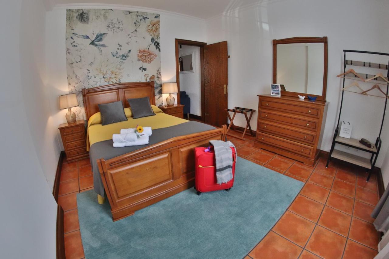 Apartamentos Francisco Martins Віла-Франка-ду-Кампу Екстер'єр фото